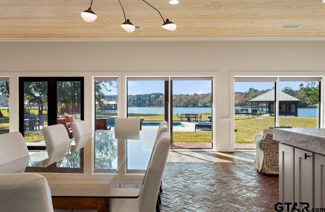 15848 McElroy Rd, Whitehouse, TX 75791