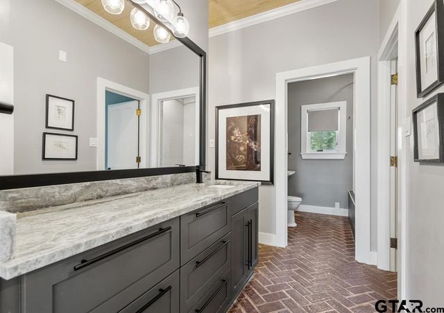 15848 McElroy Rd, Whitehouse, TX 75791