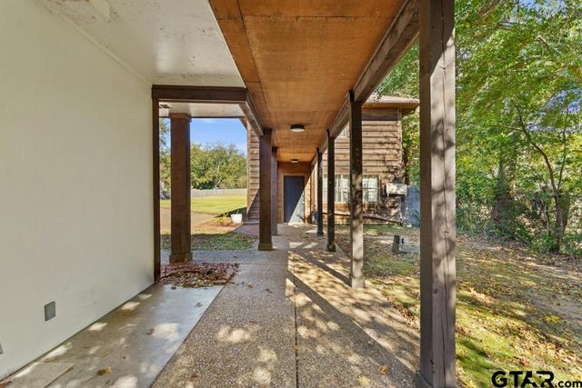 15848 McElroy Rd, Whitehouse, TX 75791