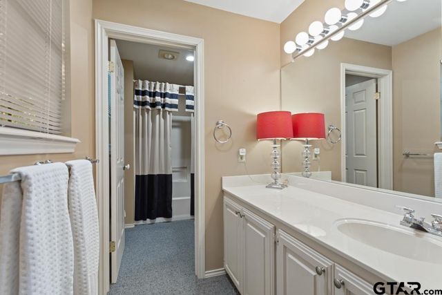 15848 McElroy Rd, Whitehouse, TX 75791