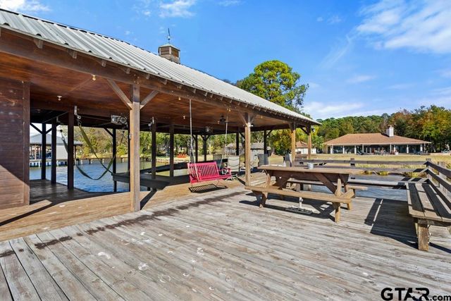 15848 McElroy Rd, Whitehouse, TX 75791