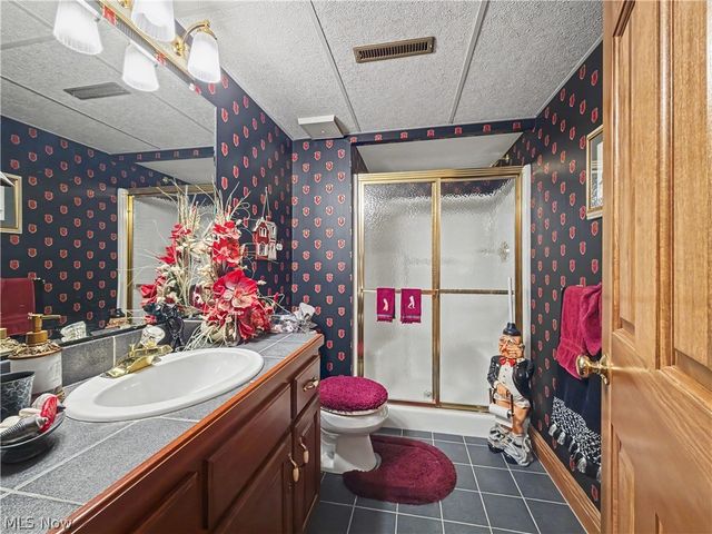 4183 Lochness Circle NW, Canton, OH 44718