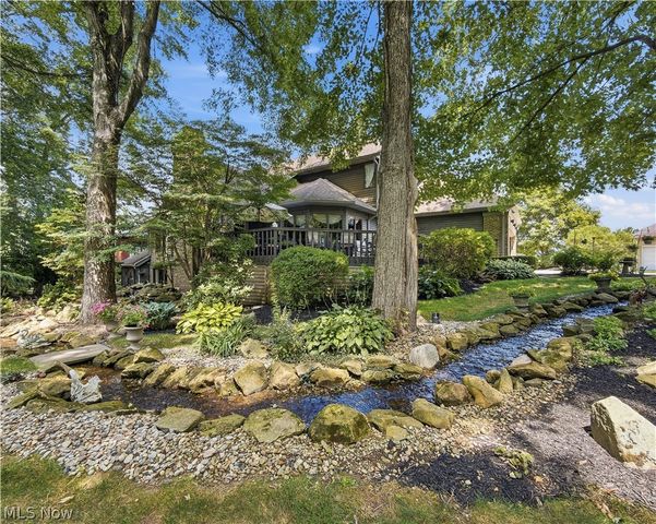 4183 Lochness Circle NW, Canton, OH 44718