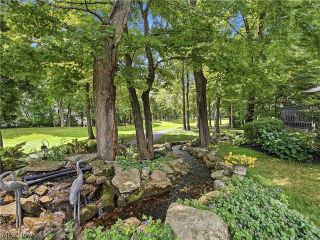 4183 Lochness Circle NW, Canton, OH 44718