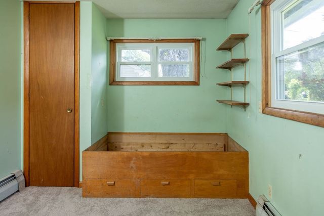 49 Harlow Drive, Amherst, MA 01002