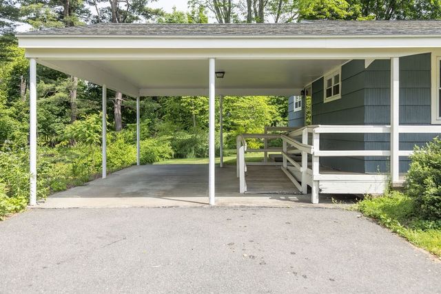 49 Harlow Drive, Amherst, MA 01002