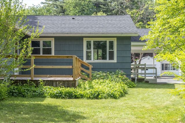 49 Harlow Drive, Amherst, MA 01002