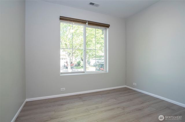 4020 Tribute Avenue E, Fife, WA 98424