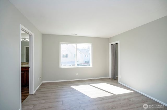 4020 Tribute Avenue E, Fife, WA 98424