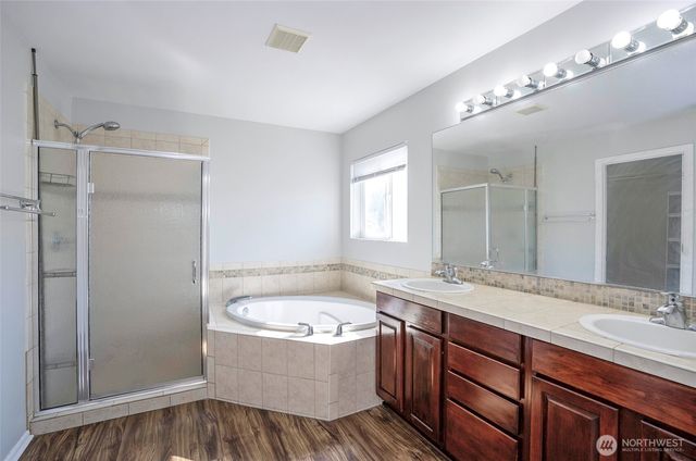 4020 Tribute Avenue E, Fife, WA 98424