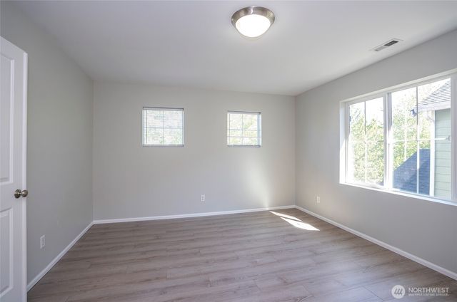 4020 Tribute Avenue E, Fife, WA 98424