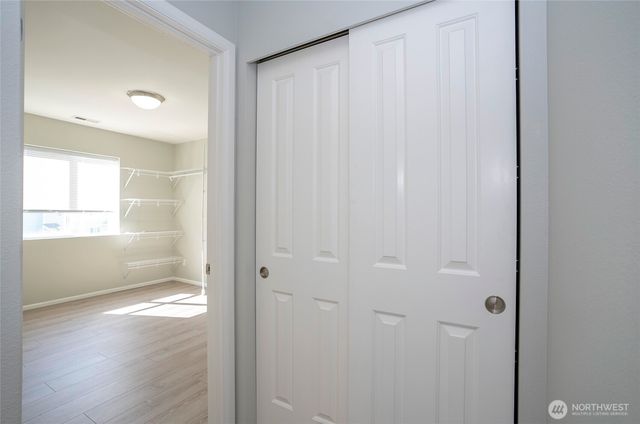 4020 Tribute Avenue E, Fife, WA 98424
