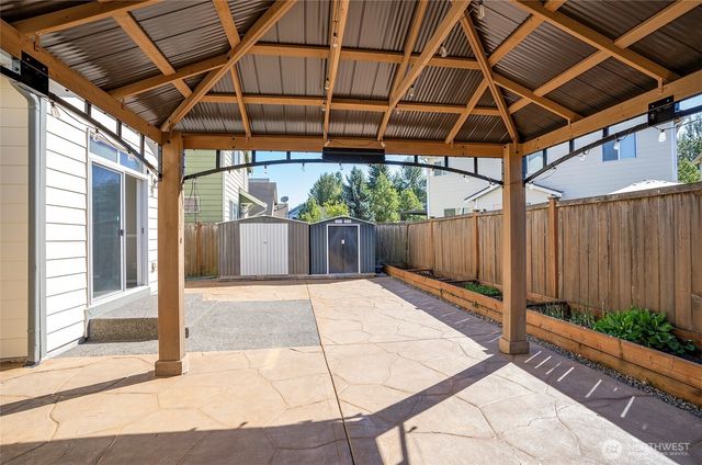 4020 Tribute Avenue E, Fife, WA 98424
