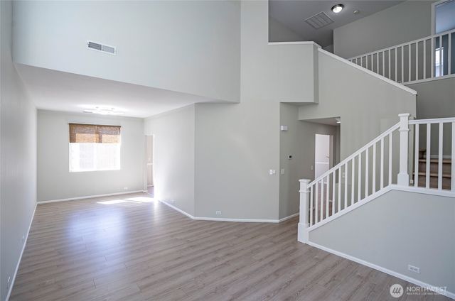 4020 Tribute Avenue E, Fife, WA 98424