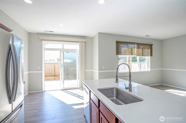 4020 Tribute Avenue E, Fife, WA 98424