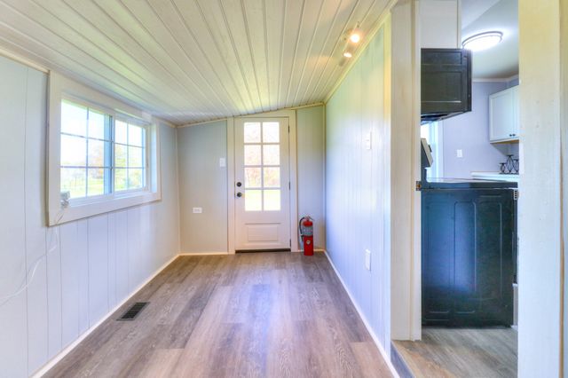 65 Duckpond Rd, Gruetli Laager, TN 37339