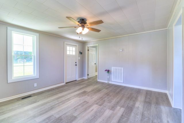 65 Duckpond Rd, Gruetli Laager, TN 37339