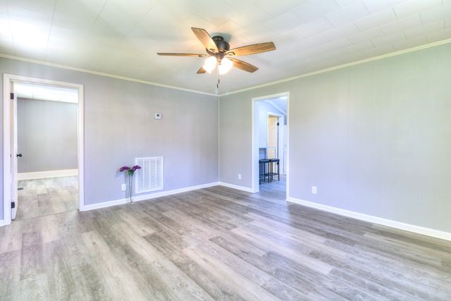 65 Duckpond Rd, Gruetli Laager, TN 37339