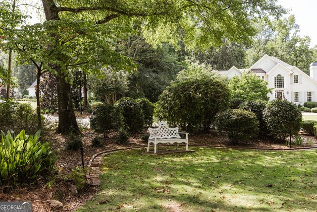 1031 Millers Lake Drive, Watkinsville, GA 30677