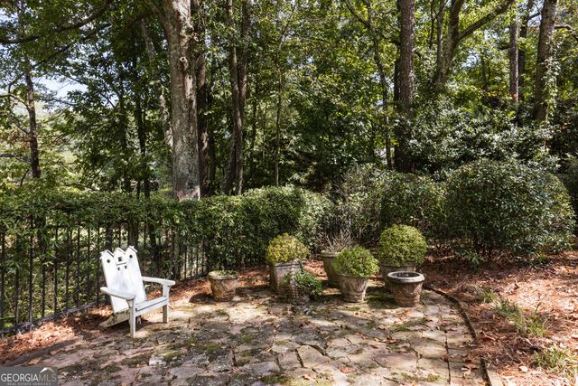 1031 Millers Lake Drive, Watkinsville, GA 30677