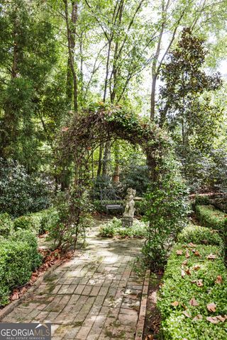 1031 Millers Lake Drive, Watkinsville, GA 30677