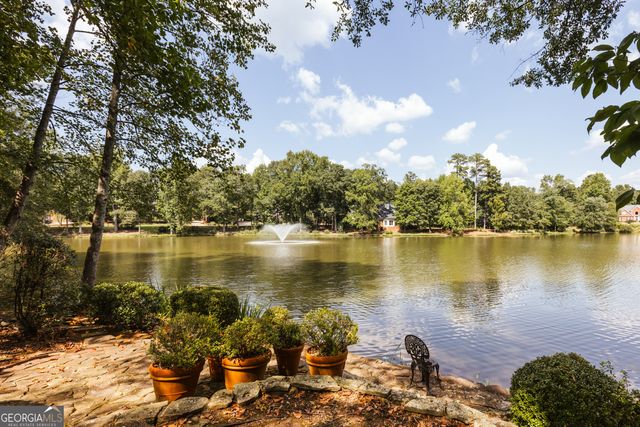 1031 Millers Lake Drive, Watkinsville, GA 30677