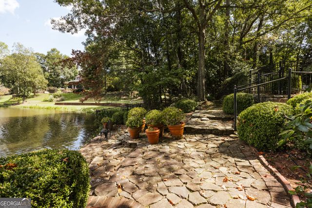1031 Millers Lake Drive, Watkinsville, GA 30677