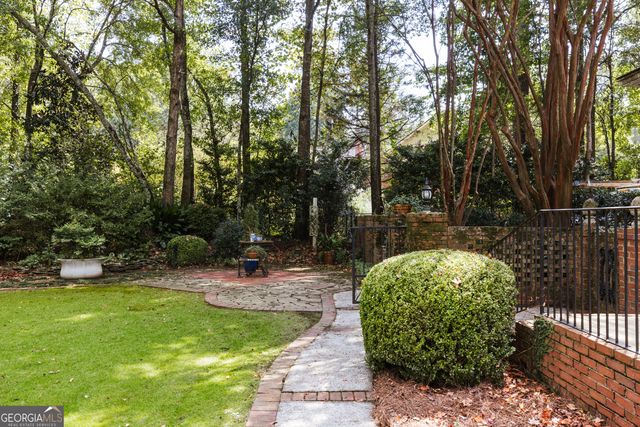 1031 Millers Lake Drive, Watkinsville, GA 30677