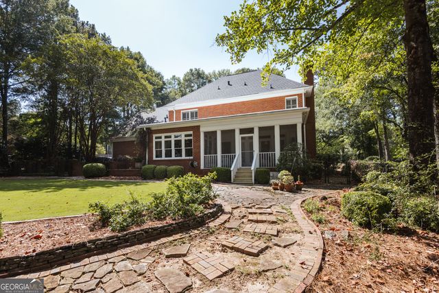 1031 Millers Lake Drive, Watkinsville, GA 30677