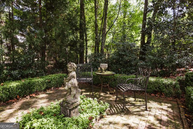 1031 Millers Lake Drive, Watkinsville, GA 30677
