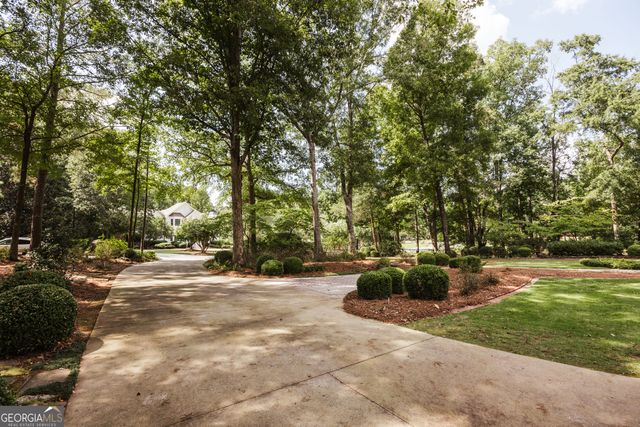 1031 Millers Lake Drive, Watkinsville, GA 30677
