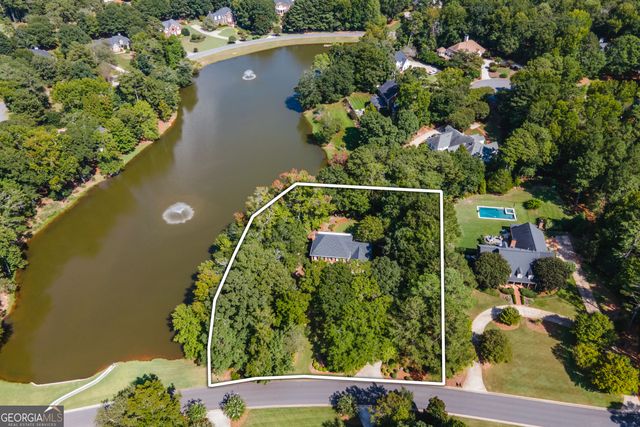1031 Millers Lake Drive, Watkinsville, GA 30677