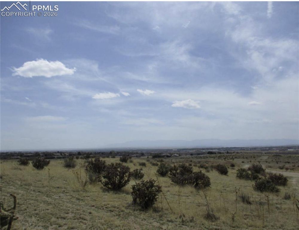 Walking stick Boulevard, Pueblo, CO 81001 — exterior