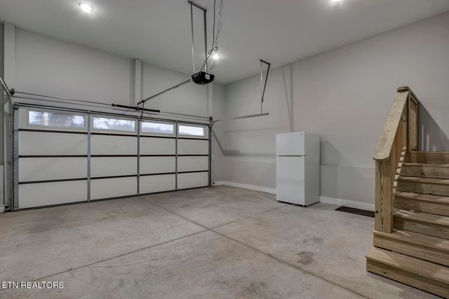 5602 Old Niles Ferry Pike, Greenback, TN 37742