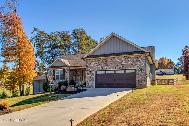 5602 Old Niles Ferry Pike, Greenback, TN 37742