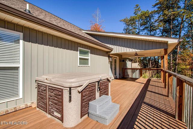 5602 Old Niles Ferry Pike, Greenback, TN 37742