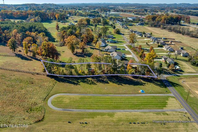 5602 Old Niles Ferry Pike, Greenback, TN 37742