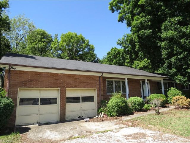 3210 Garden Road, Burlington, NC 27215
