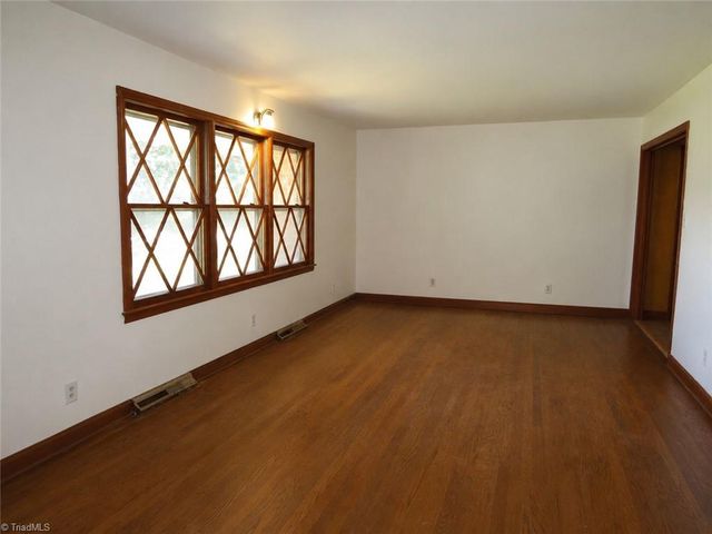 3210 Garden Road, Burlington, NC 27215