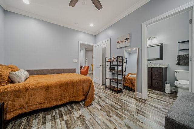 112 Holland Dr, Burns, TN 37029