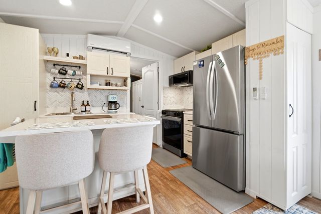 1413 Circle Dr., North Myrtle Beach, SC 29582