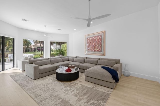 17829 Scarsdale Way, Boca Raton, FL 33496