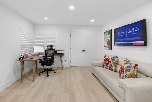 17829 Scarsdale Way, Boca Raton, FL 33496