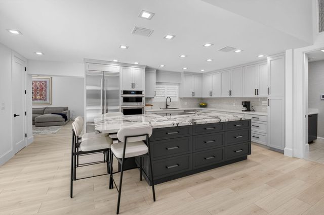 17829 Scarsdale Way, Boca Raton, FL 33496