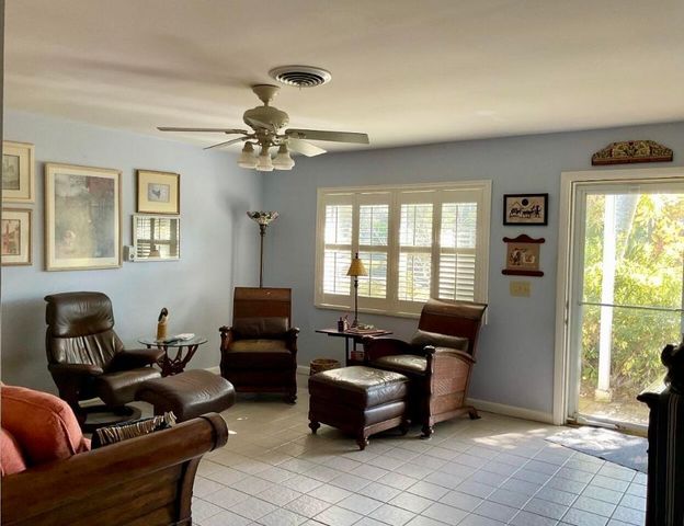 1661 SE 14th Street, Stuart, FL 34996