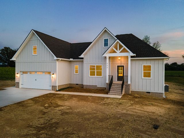 232 Dugout Road, Summertown, TN 38483