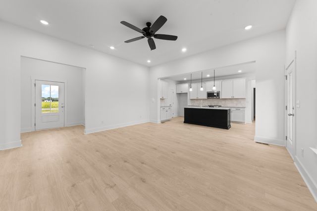 232 Dugout Road, Summertown, TN 38483