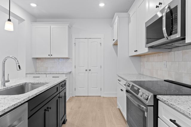 232 Dugout Road, Summertown, TN 38483