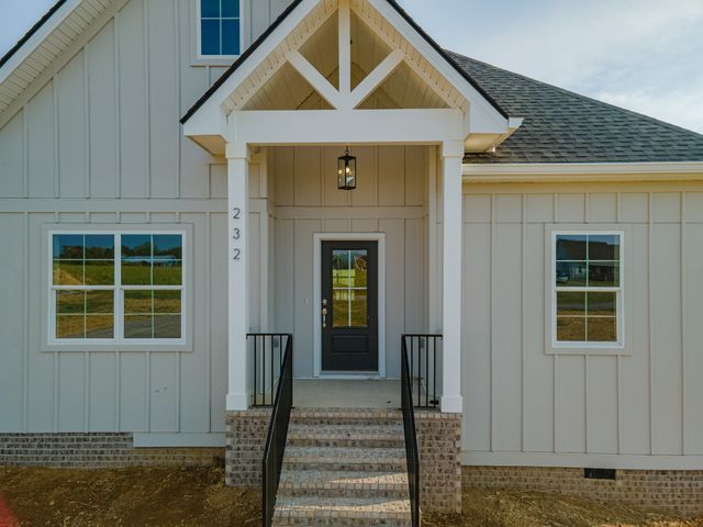 232 Dugout Road, Summertown, TN 38483