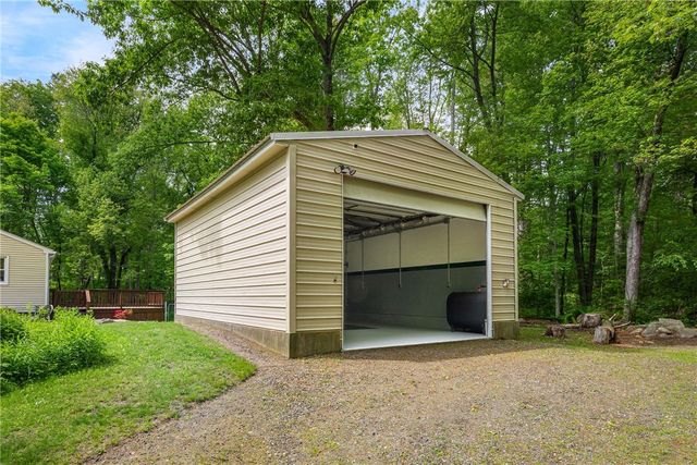 210 Keach Pond Drive, Glocester, RI 02814